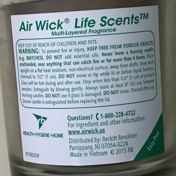 Air Wick Life Scents Candle – Cozy by the Fire - Picture 7 of 7